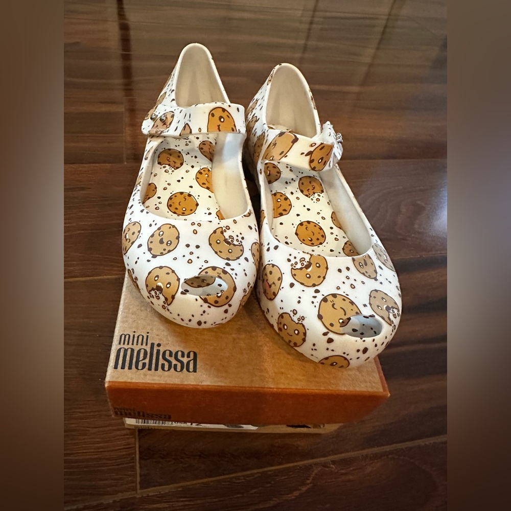 Mini Melissa Kids Cookie Pattern Dress Shoes - White and Brown